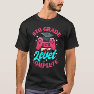 Åttonde Klass-Studenten-flickor, fullföljande av å T Shirt