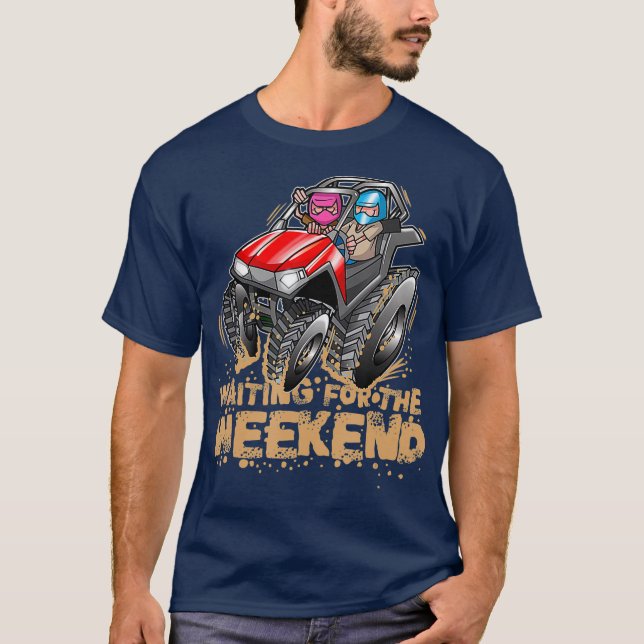 ATV från väg sida vid sida i väntan på T Shirt (Framsida)