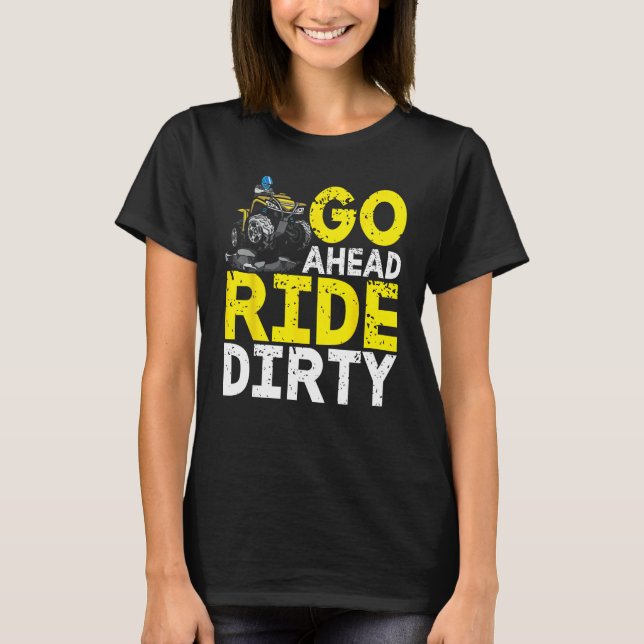 ATV  Quad Bike ATV Outdoor Mudding Offroading 1 T Shirt (Framsida)