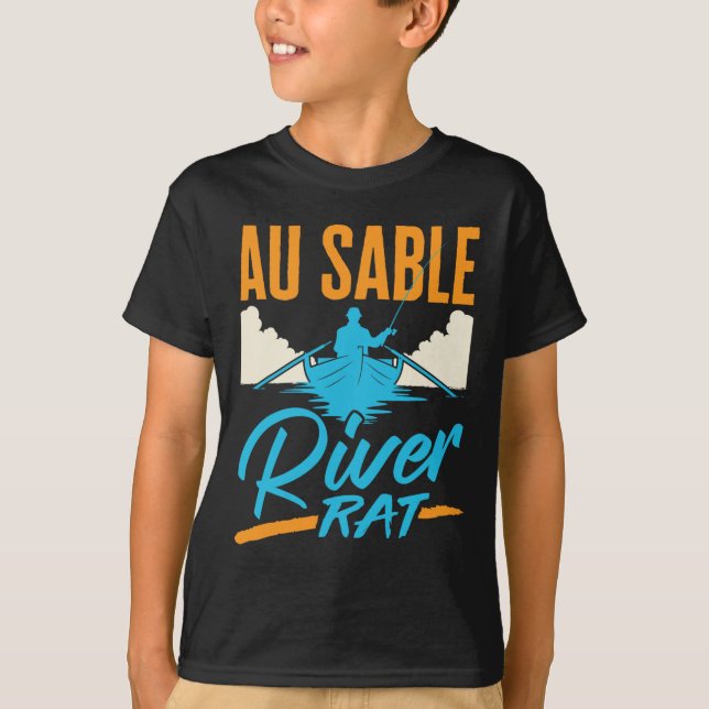 Au Sable River Rat Rafting Canoeing Fishing Boatin T Shirt (Framsida)