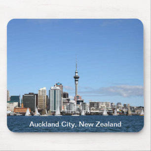 Auckland stad som är nyazeeländsk vid dag musmatta