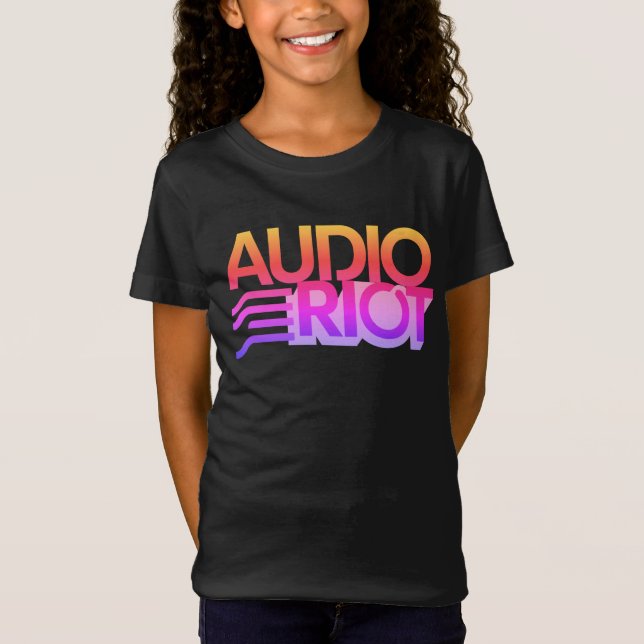 Audio Riot Youth Girl Black T-Shirt med Logotyp (Framsida)