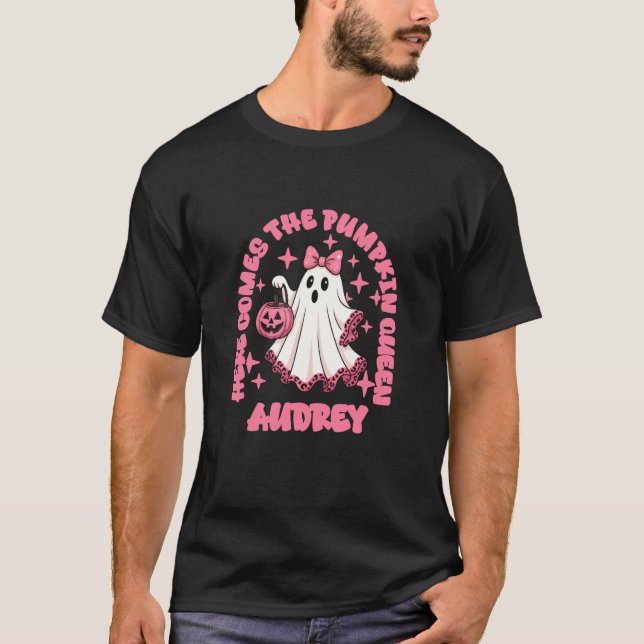 Audrey Anpassad Här Kommer Pumpadönningen T Shirt (Framsida)