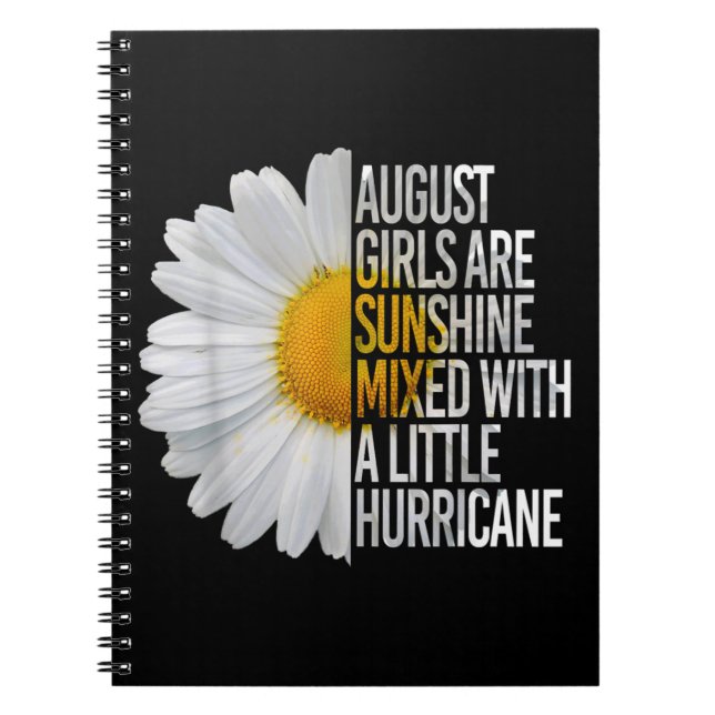 August Birthday Womens Gift Funny Quote Gift Anteckningsbok (Framsidan)