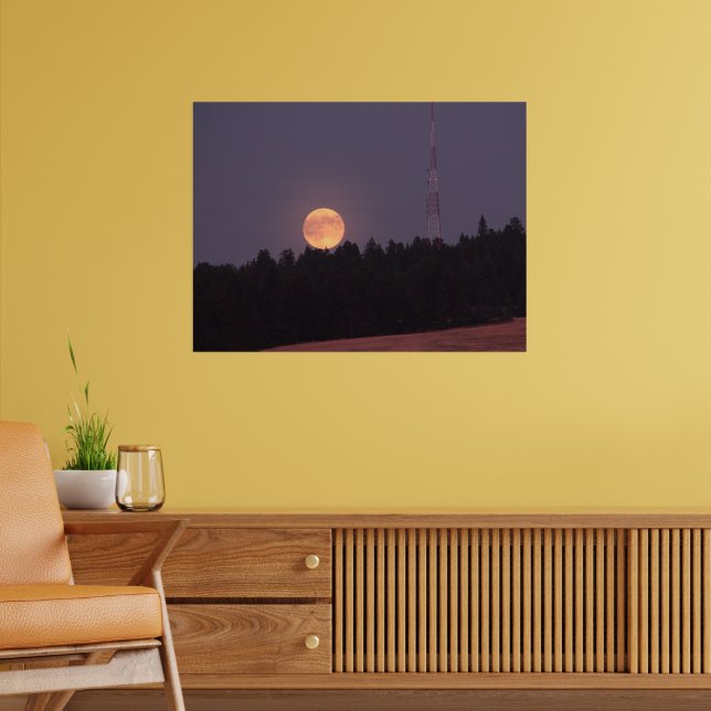 August Supermoon over Paradise Ridge Poster (Vardagsrum 2)