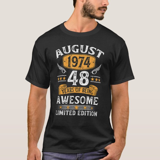 Augusti 1974 48th Birthday 48 Years T Shirt (Framsida)