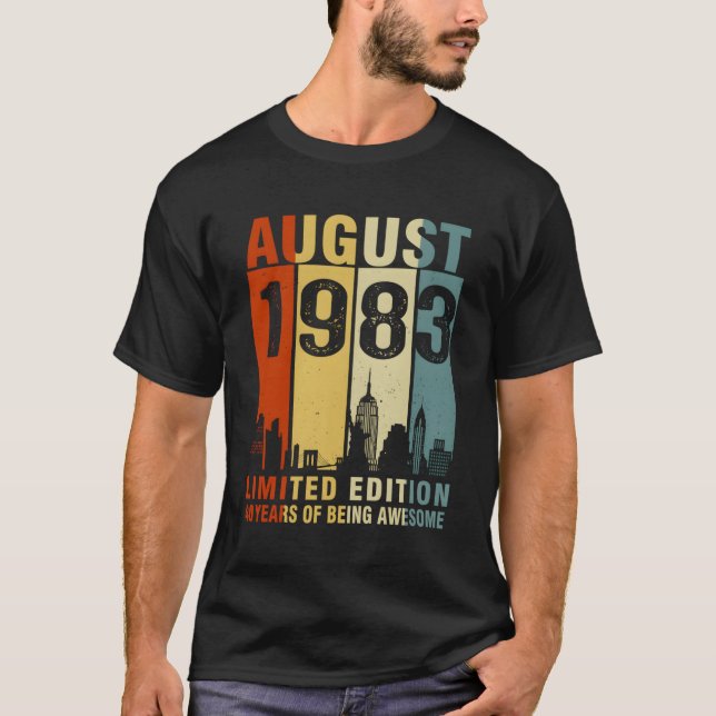 Augusti 1983 40 år av varelse i Fantastisk T Shirt (Framsida)