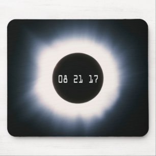 Augusti 2017 Total Solar Eclipse in Black and Whit Musmatta