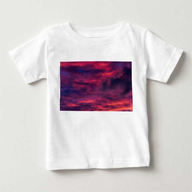 augusti röd t shirt (Framsida)