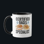 Auktoriserad Bagel Specialist Funny Jewish Hanukka Mugg<br><div class="desc">hanukkah, passerande, iddisch, chanukah, jewant, menorah, jew, gift, födelsedags, bagel</div>