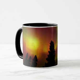Aurora Borealis och träd Mugg