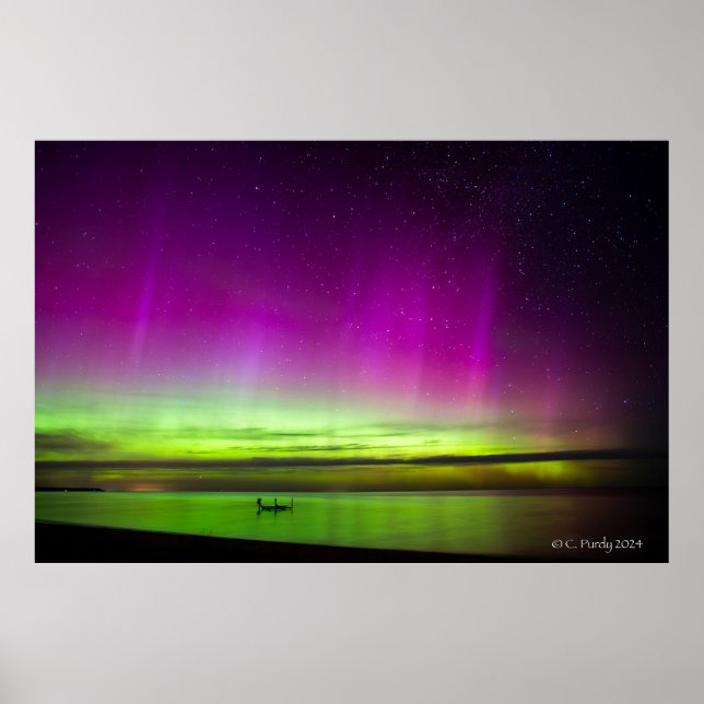 Aurora Borealis över Hammond Bay Michigan Poster (Framsidan)