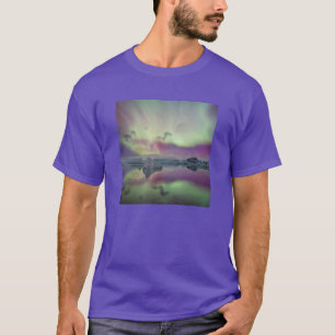 Aurora Ljuset Reflekterar Lagun   Island T Shirt