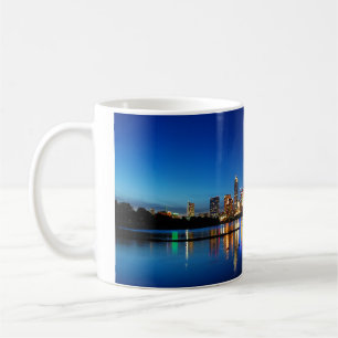 Austin Texas Downtown Night Skyline Ladybird Sjö Kaffemugg