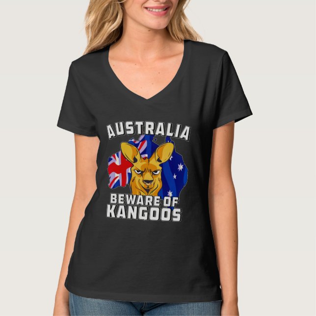 Australia Beware of Kangoos Down Under Australia T Shirt (Framsida)