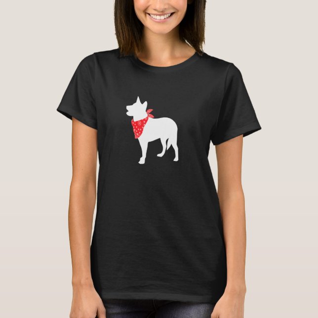 Australian Cattle Hund Wearing Red Bandana T Shirt (Framsida)