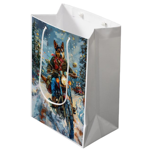 Australian Kelpie Hund Riding Motorcycle jul (Framsidan Vinklad)