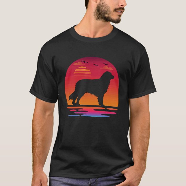 australian shepherd dog  sunset Silhouette T Shirt (Framsida)