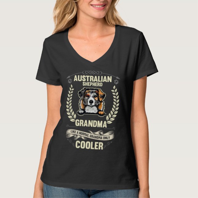 Australian Shepherd Grandma Like A Normal Grandma T Shirt (Framsida)