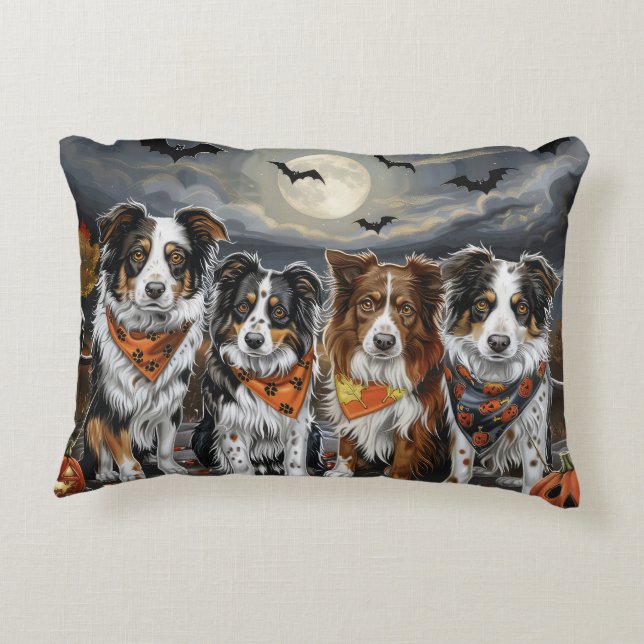Australian shepherd Halloween Spooky Prydnadskudde (Baksidan)