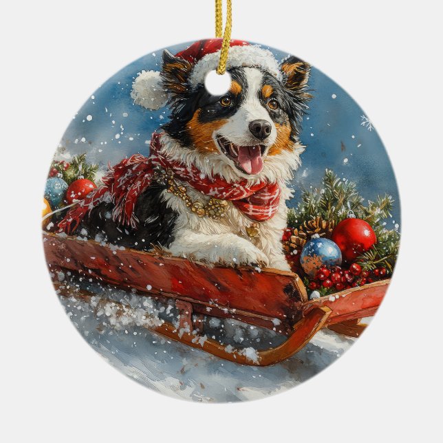 Australian shepherd Hund i Sledge Chriistmas Julgransprydnad Keramik (Framsidan)