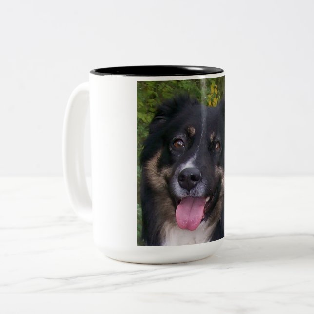 australian shepherd svart tri Två-Tonad mugg (Framsida vänster)