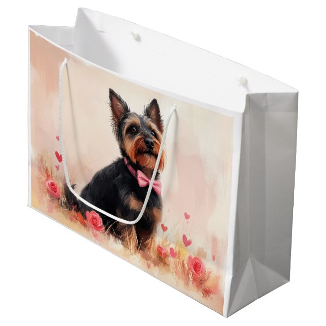 Australian Terrier med rosor - Alla hjärtans dag (Framsidan Vinklad)