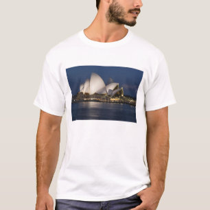 Australien, Sydney. Operahuset på natten på Tee