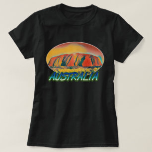 Australien Uluru Ayers Sten surreal T Shirt