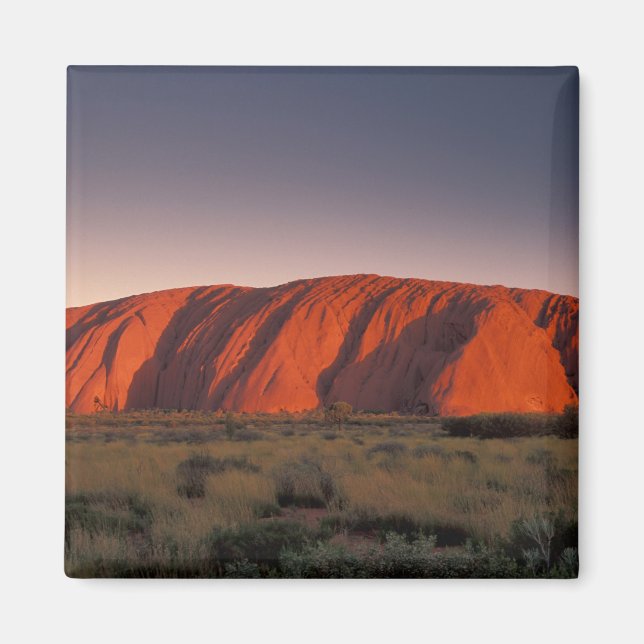 Australien, Uluru nationalpark. Uluru Magnet (Framsidan)