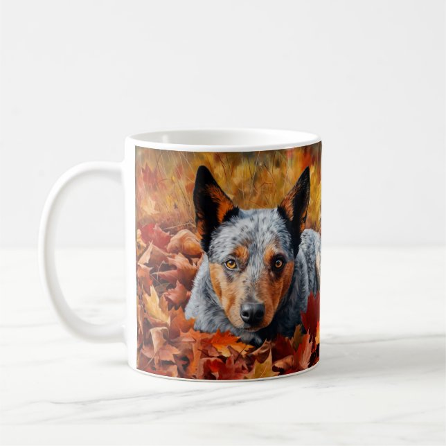 Australiens nötkreatur på höstlöv faller inspirera kaffemugg (Vänster)