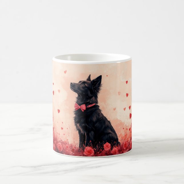 Australisk Kelpie med rosor - Alla hjärtans dag Kaffemugg (Center)