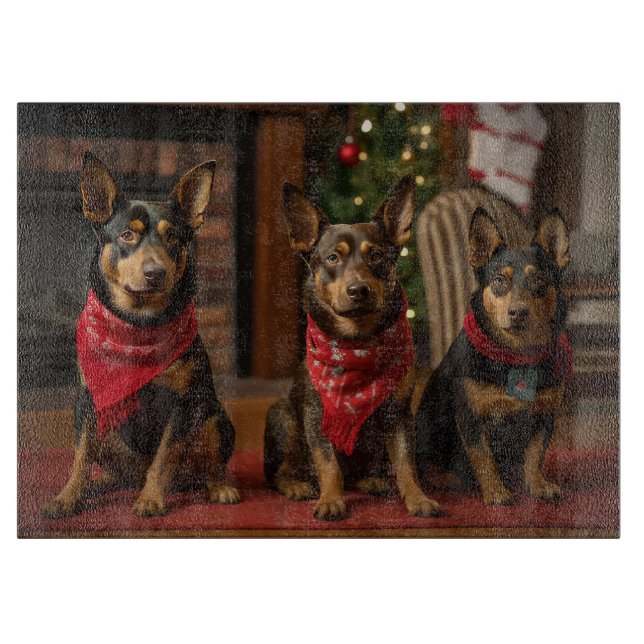 Australisk Kelpie vid brasan jul (Framsidan)