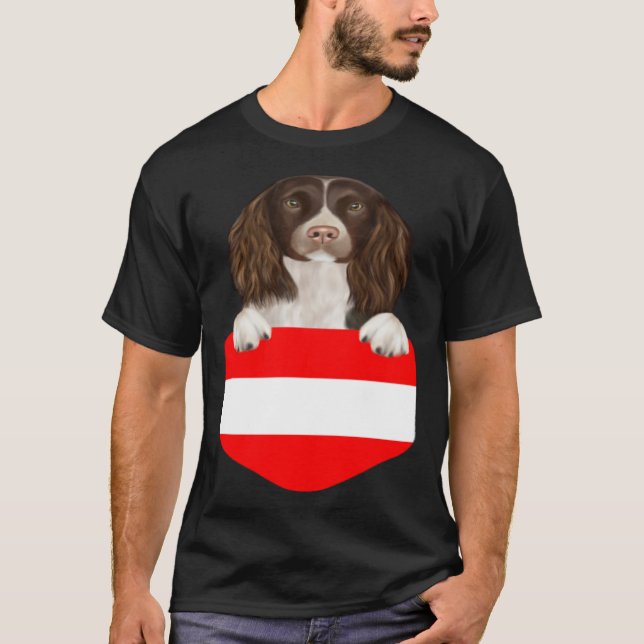 Austria Flag English Springer Spaniel Dog In Pocke T Shirt (Framsida)