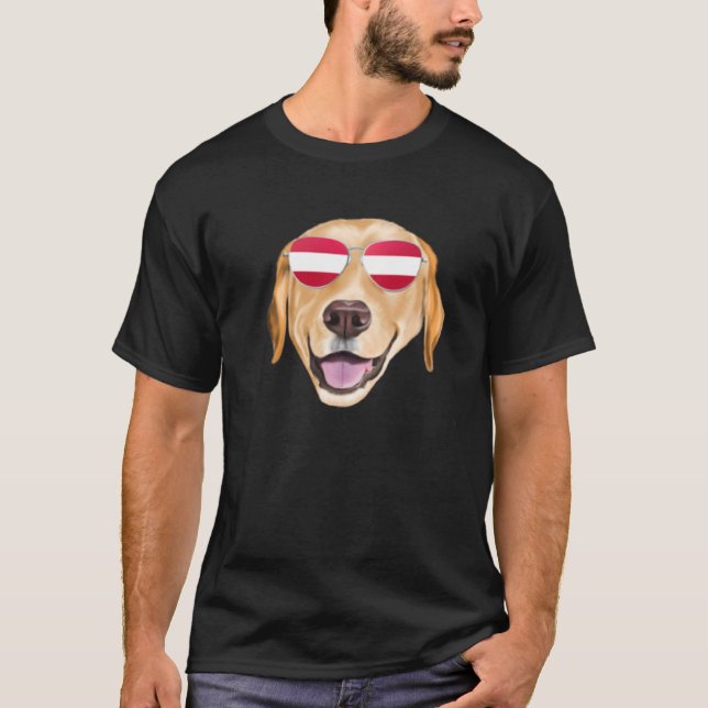 Austrian Flag Yellow Labrador Retriever Dog Austri T Shirt (Framsida)