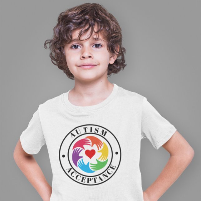 Autism Acceptance Hands And Heart Circle T Shirt (Skapare uppladdad)