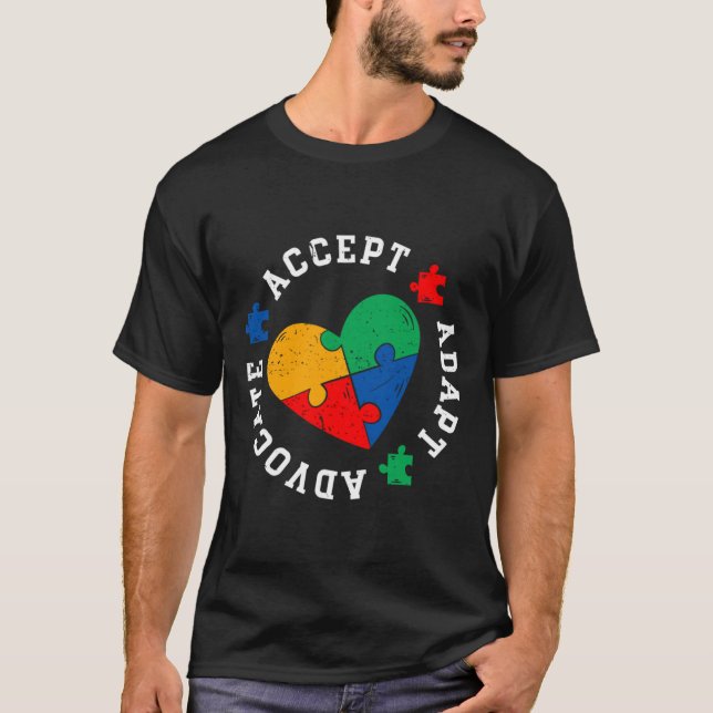 Autism Awareness Accepterar Adapt Advocate Colorfu T Shirt (Framsida)