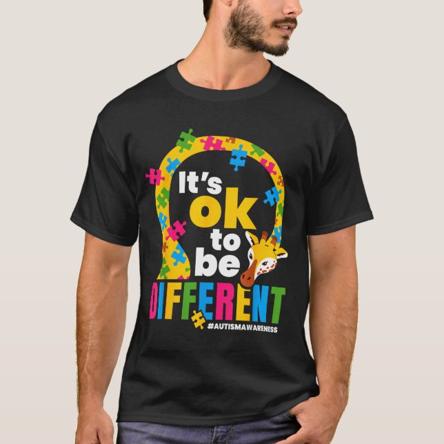 Autism Awareness Giraffe It’s Ok To Be Different G T Shirt (Framsida)