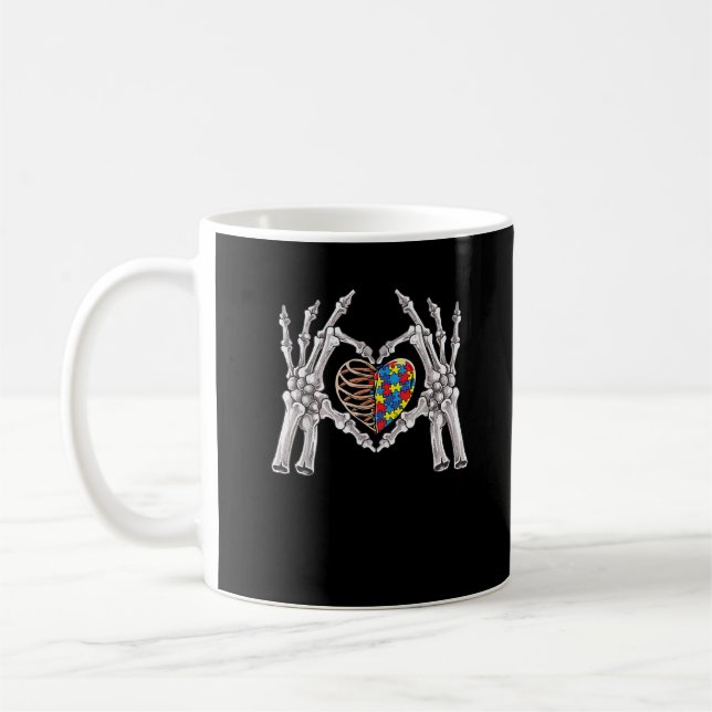 Autism Awareness Gothic Skull Hand Autism Puzzle P Kaffemugg (Vänster)