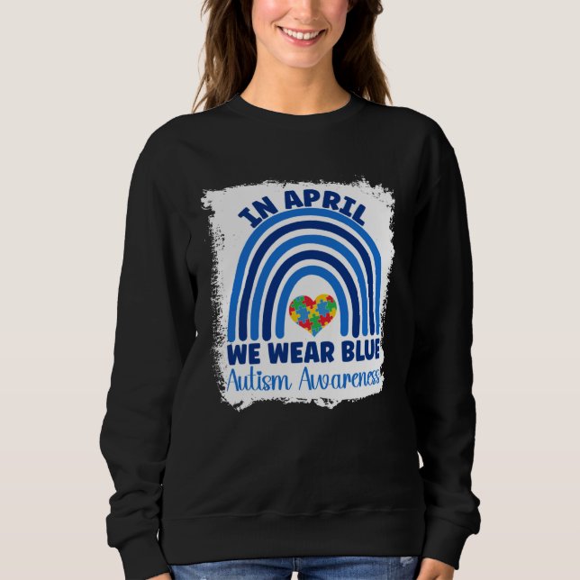 Autism Awareness In April We Wear Blue Autism Awar T Shirt (Framsida)