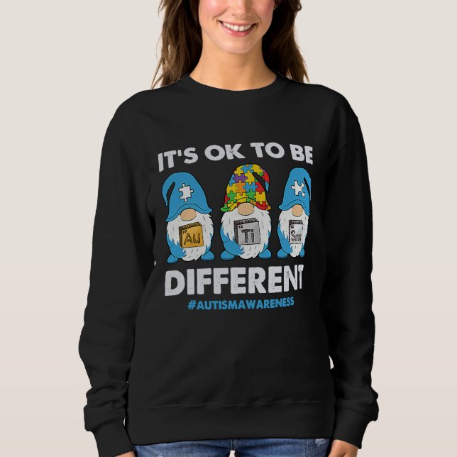 Autism Awareness Month Gnomes Its Ok To Be Differe T Shirt (Framsida)