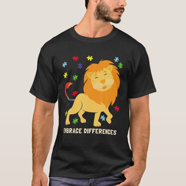 Autism Awareness Shirt Cute Lejon Puzzle Delarare  T Shirt (Framsida)