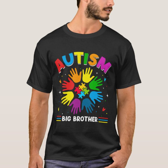 Autism Big Brother Kärlek Autism Awareness Family  T Shirt (Framsida)