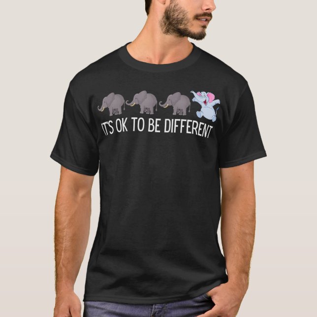 Autism: det är okej att vara annorlunda elfontfont t shirt (Framsida)
