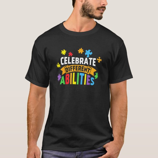 Autism Fira Skillnader Neurodiversitet Regnbåge T Shirt (Framsida)