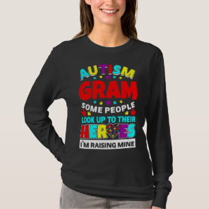 Autism Gram-folk kollar upp sina hjältar Stigning T Shirt