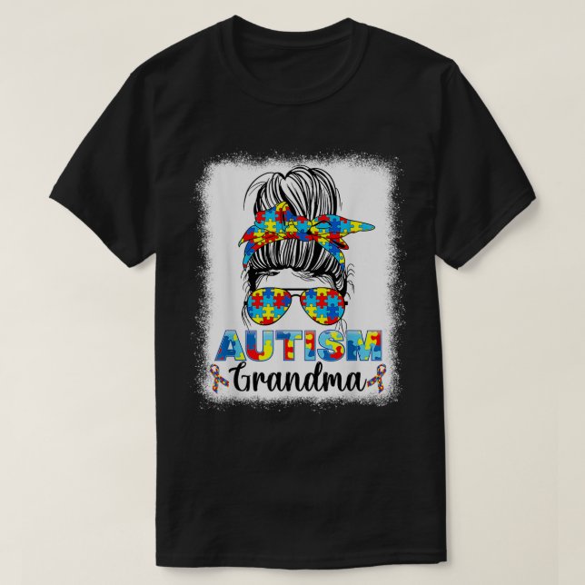 Autism Grandma Autism Awareness Messy Bun autistic T Shirt (Design framsida)