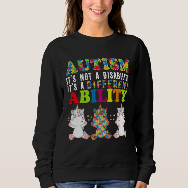 Autism Is Not a Disability It s a Different Abilit T Shirt (Framsida)