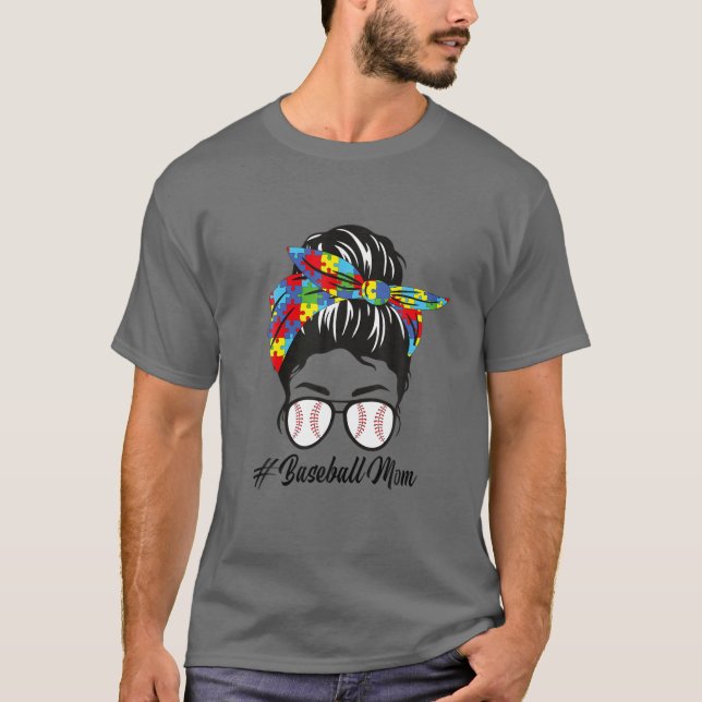 Autism Mamma Baseball Messy Bun Bandana Autism Med T Shirt (Framsida)
