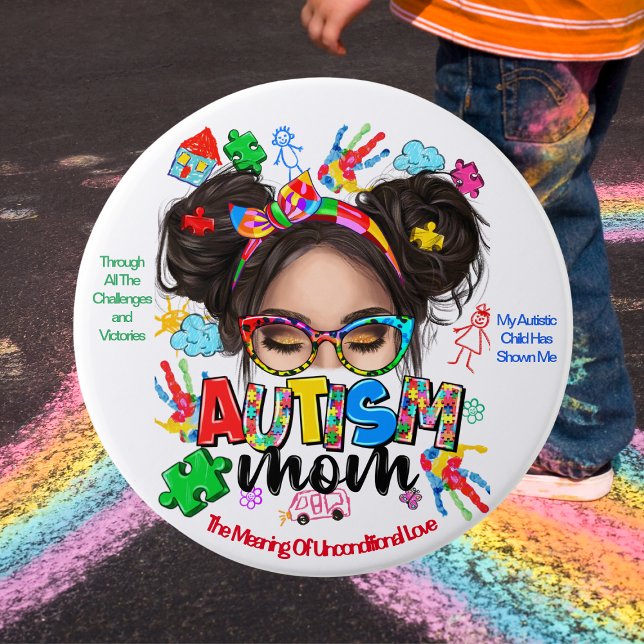 "Autism Mamma" - Knapp för medvetandegörande om au (Adorn your day with pride and strength as an 'Autism Mom' with our vibrant custom button.)